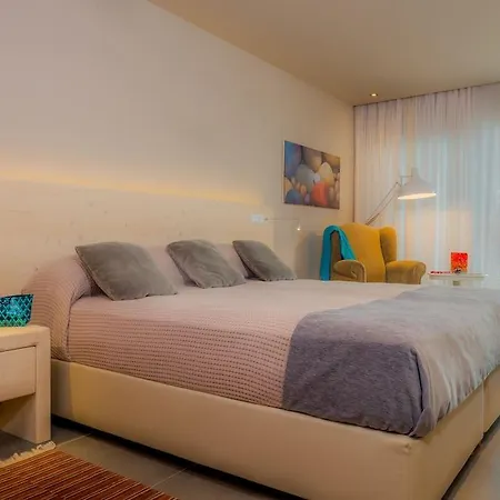 Ionian Hill Ξενοδοχείο 4*